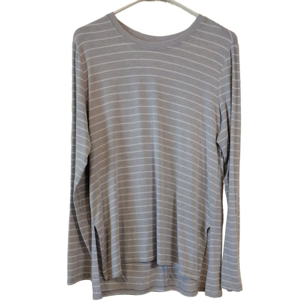 Time And Tru Women's Medium Long Sleeve Gray With White Stripes Shirt
